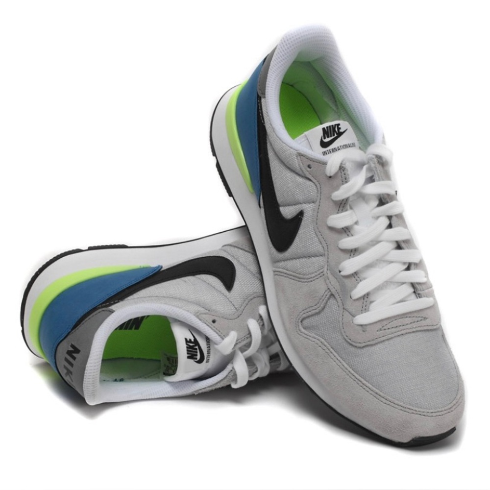 Nike internacionalist men’s classic retro running sneakers shoes size 11.5